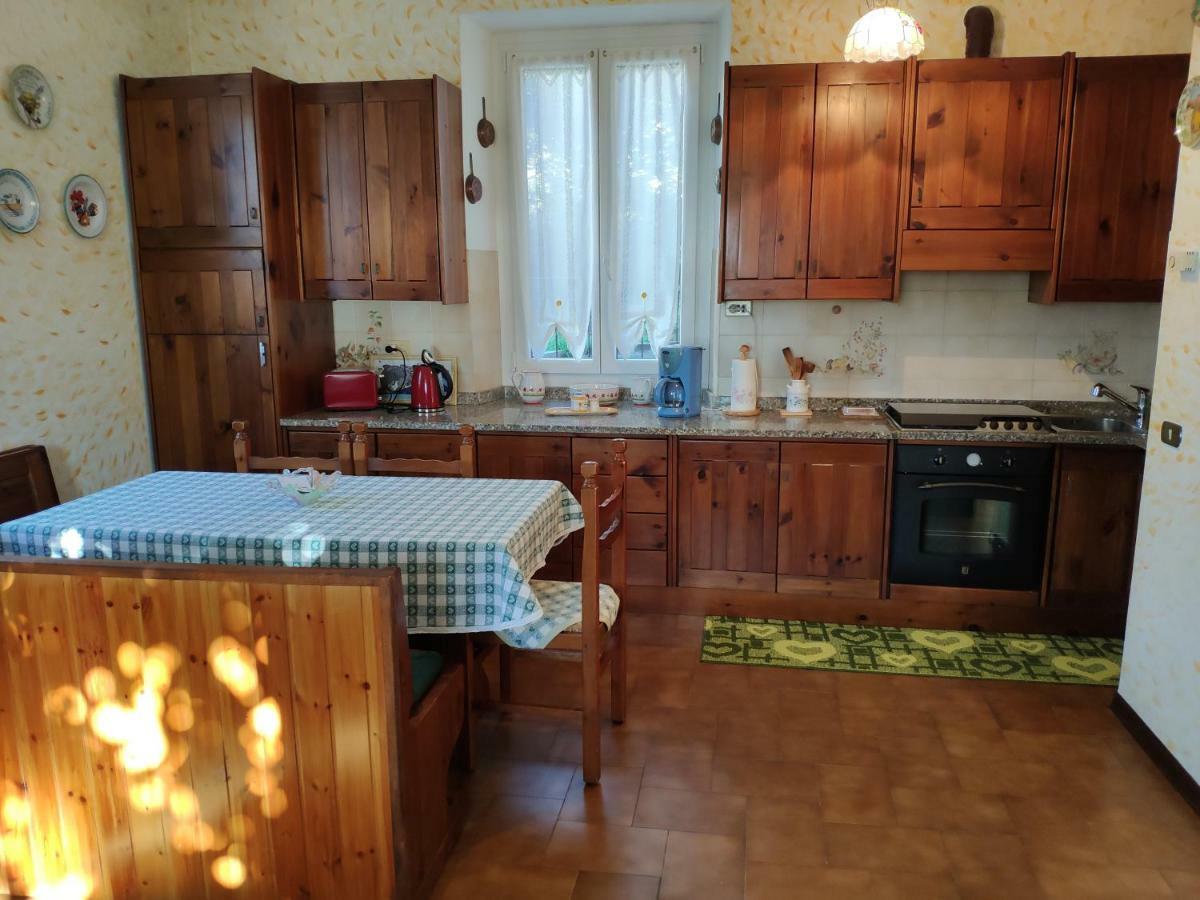 Casa Gialla Gera Lario Εξωτερικό φωτογραφία